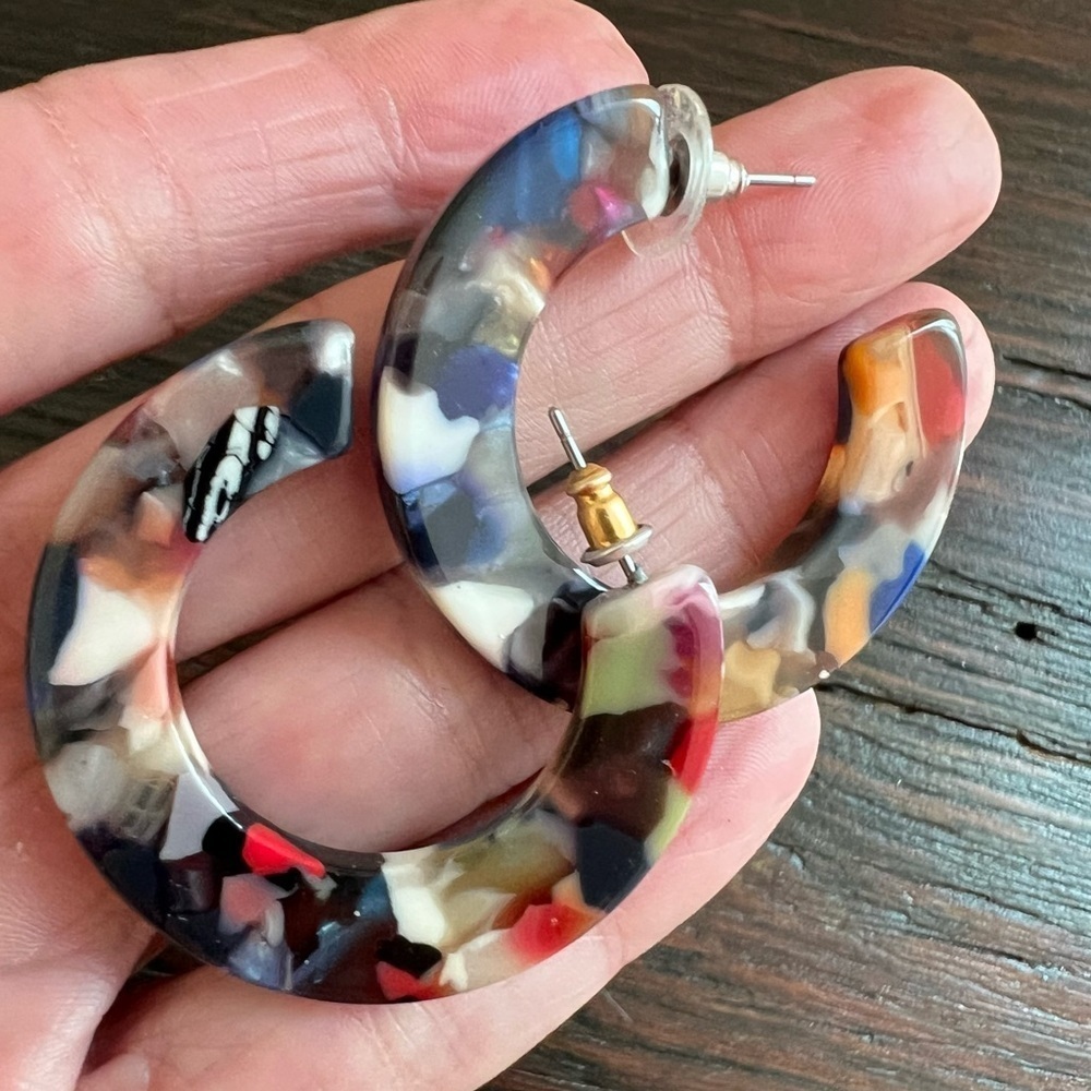 Multicolored Tortoise Shell Print Hoops Hoop Earr… - image 4